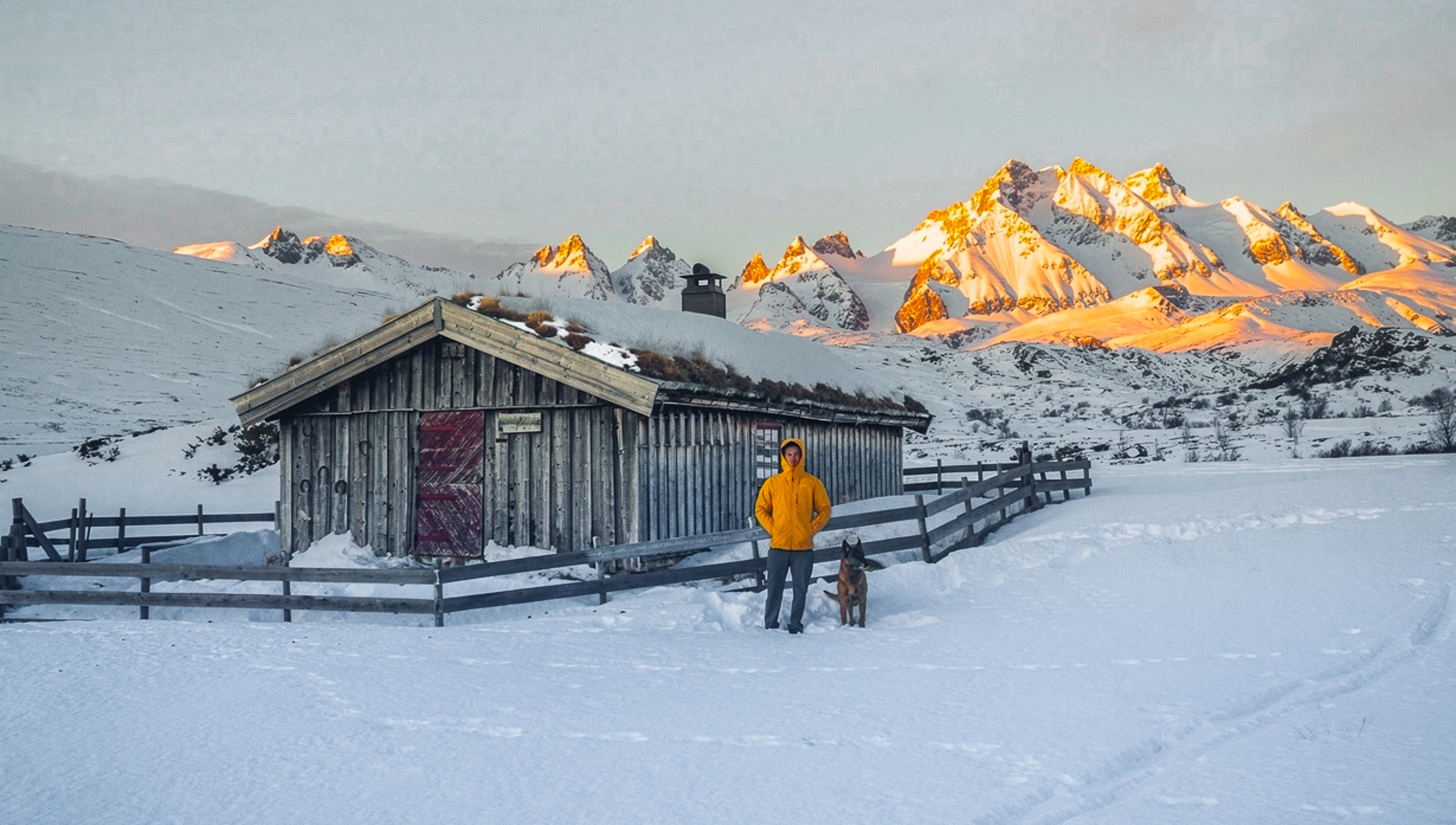Booking link hut Jotunheimen, Norway